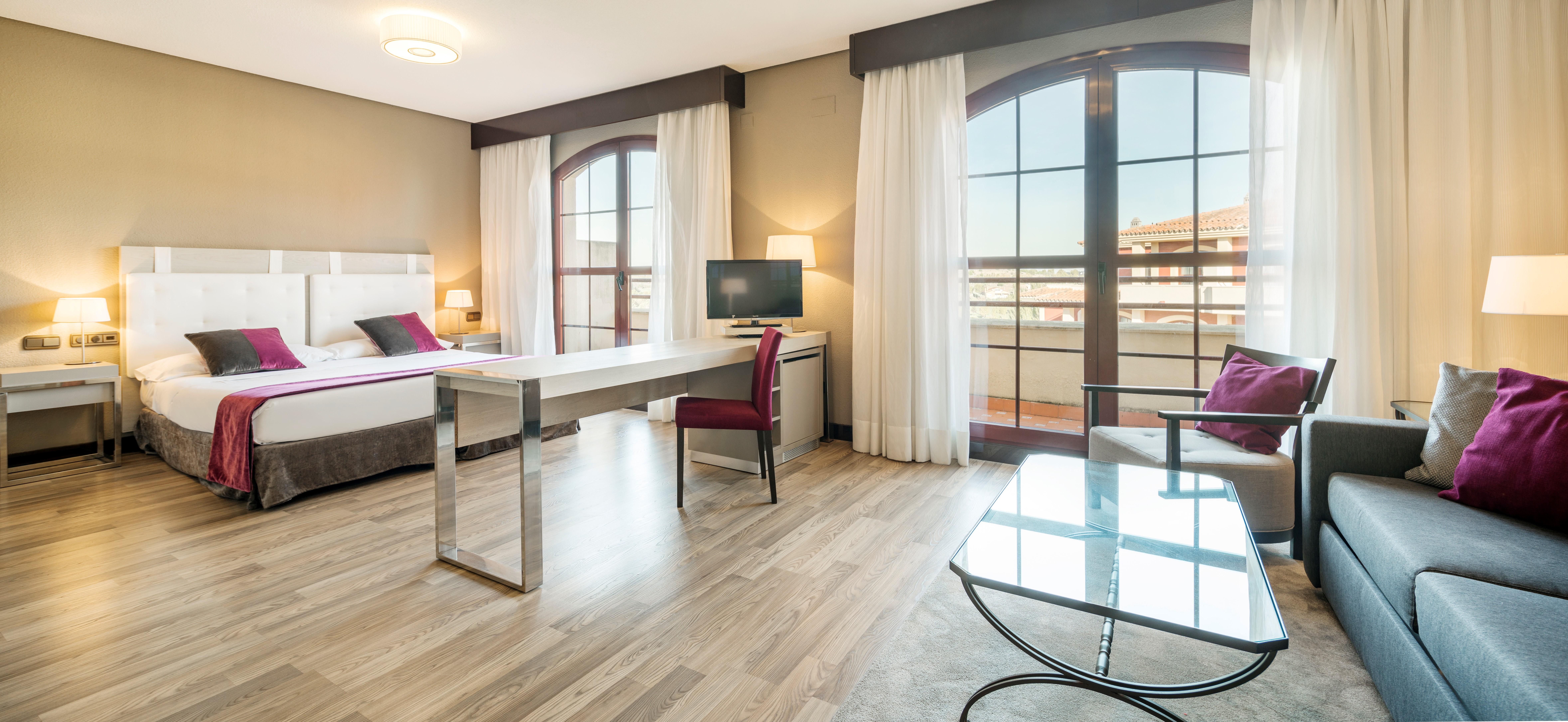 Hotel Ilunion Golf Badajoz Extérieur photo