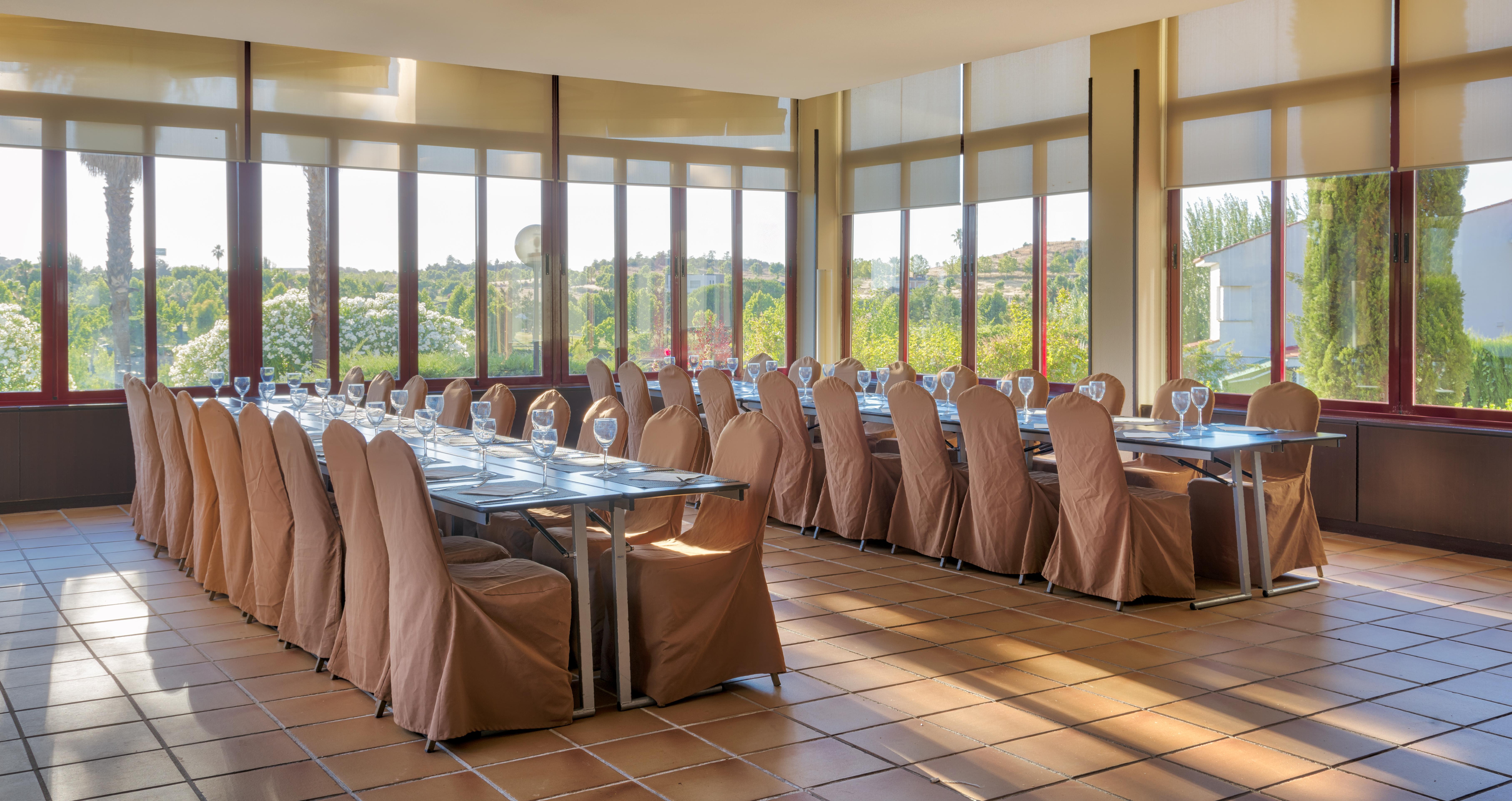 Hotel Ilunion Golf Badajoz Extérieur photo